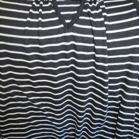 Just Be 2 X Sleeveless Tank Top Black and White Stripes - Picture 5 of 6